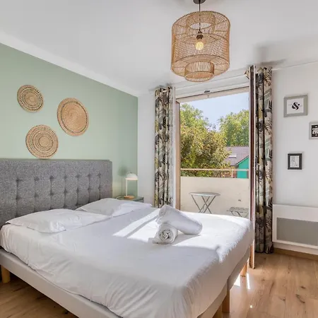 Le Boheme - Mycosyapart, Netflix Apartment